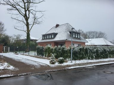 Willkommen in der Ferienwohnung Lilian

Erlebe die perfekte Mischung aus Komfort und Bequemlichkeit in unserer modernen und neu eingerichtet